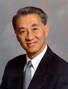 Portrait photograph of James Yao